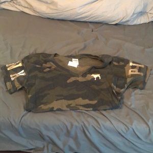 Victoria’s Secret V-neck